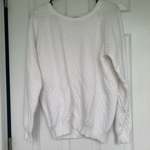 White Patterned Sweater - Picture 3 of 7